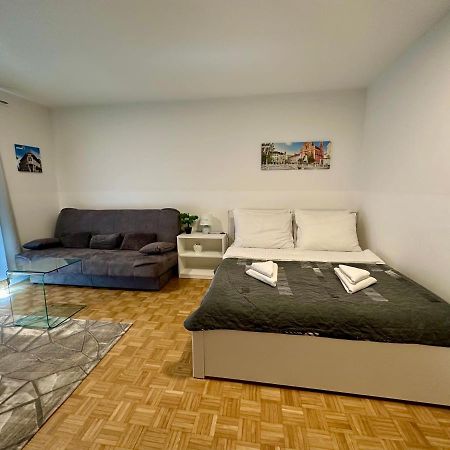 Clara Ljubljana Apartment Buitenkant foto