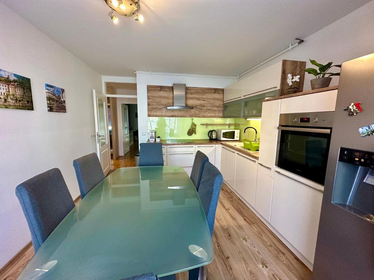 Clara Ljubljana Apartment Buitenkant foto